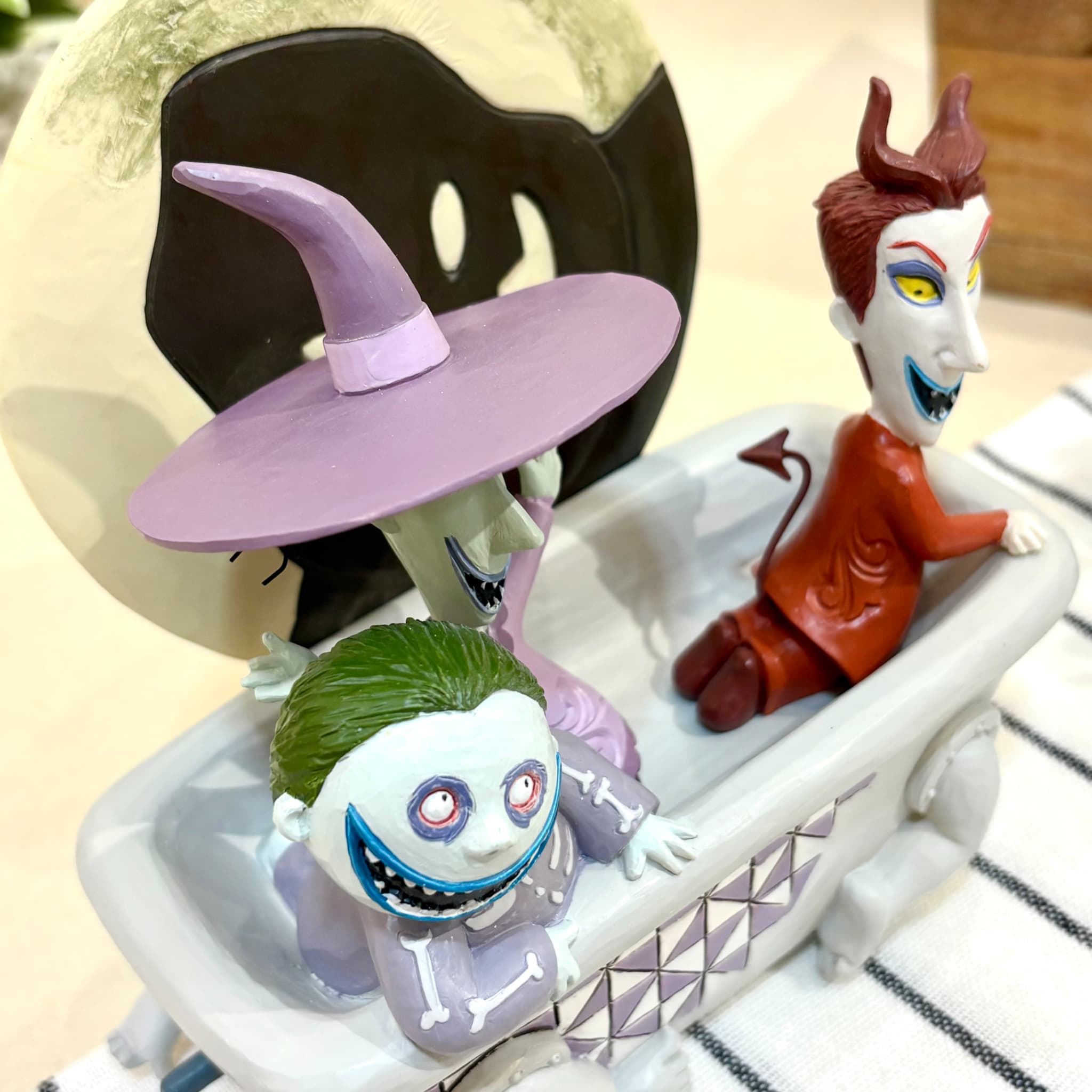 Lock, Shock and Barrel in Tub ロック ショック バレル イン タブ