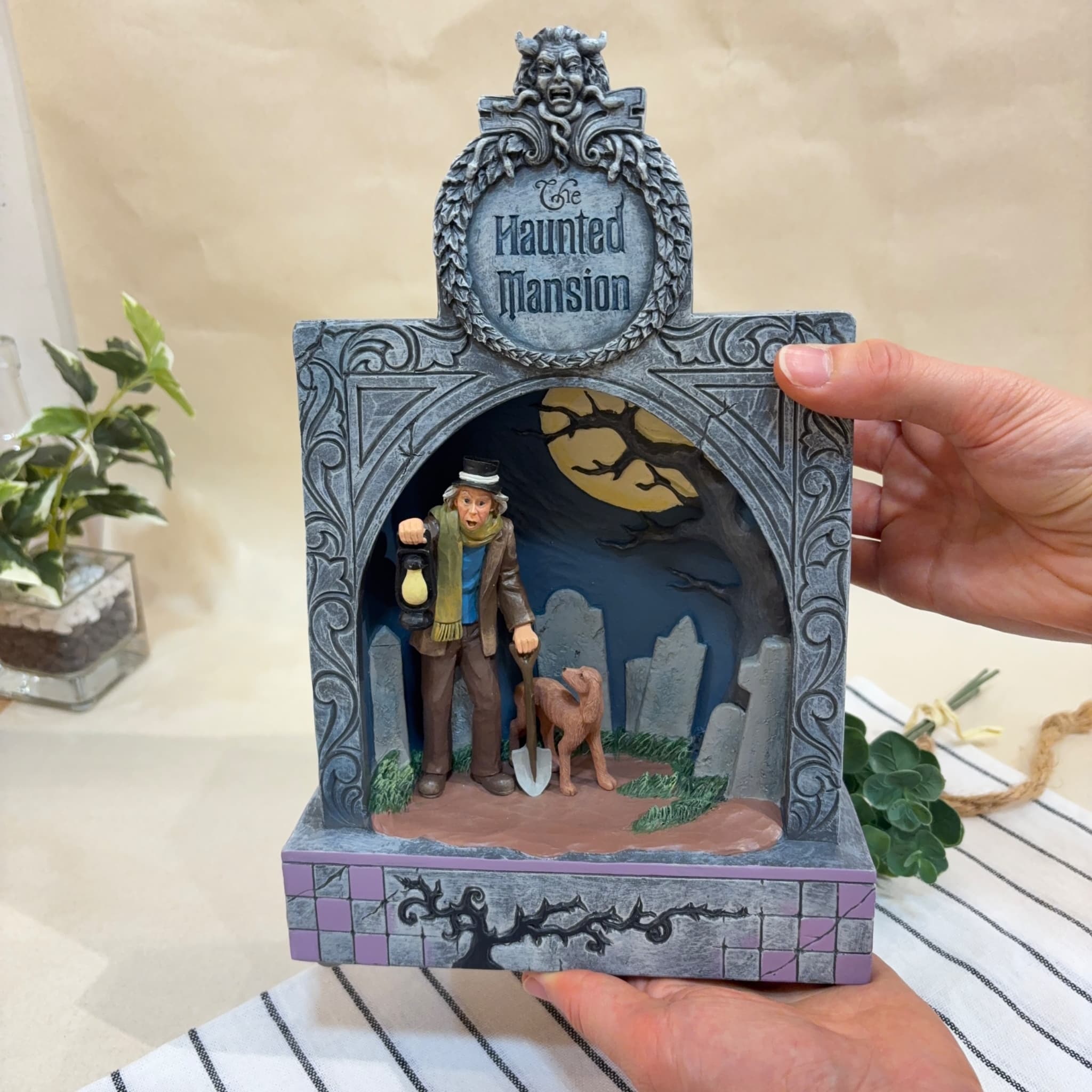 Haunted Mansion Diorama ホーンテッドマンション ジオラマ - Disney