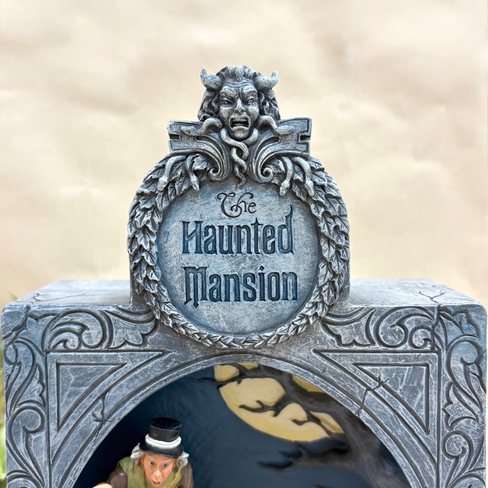 Haunted Mansion Diorama ホーンテッドマンション ジオラマ - Disney
