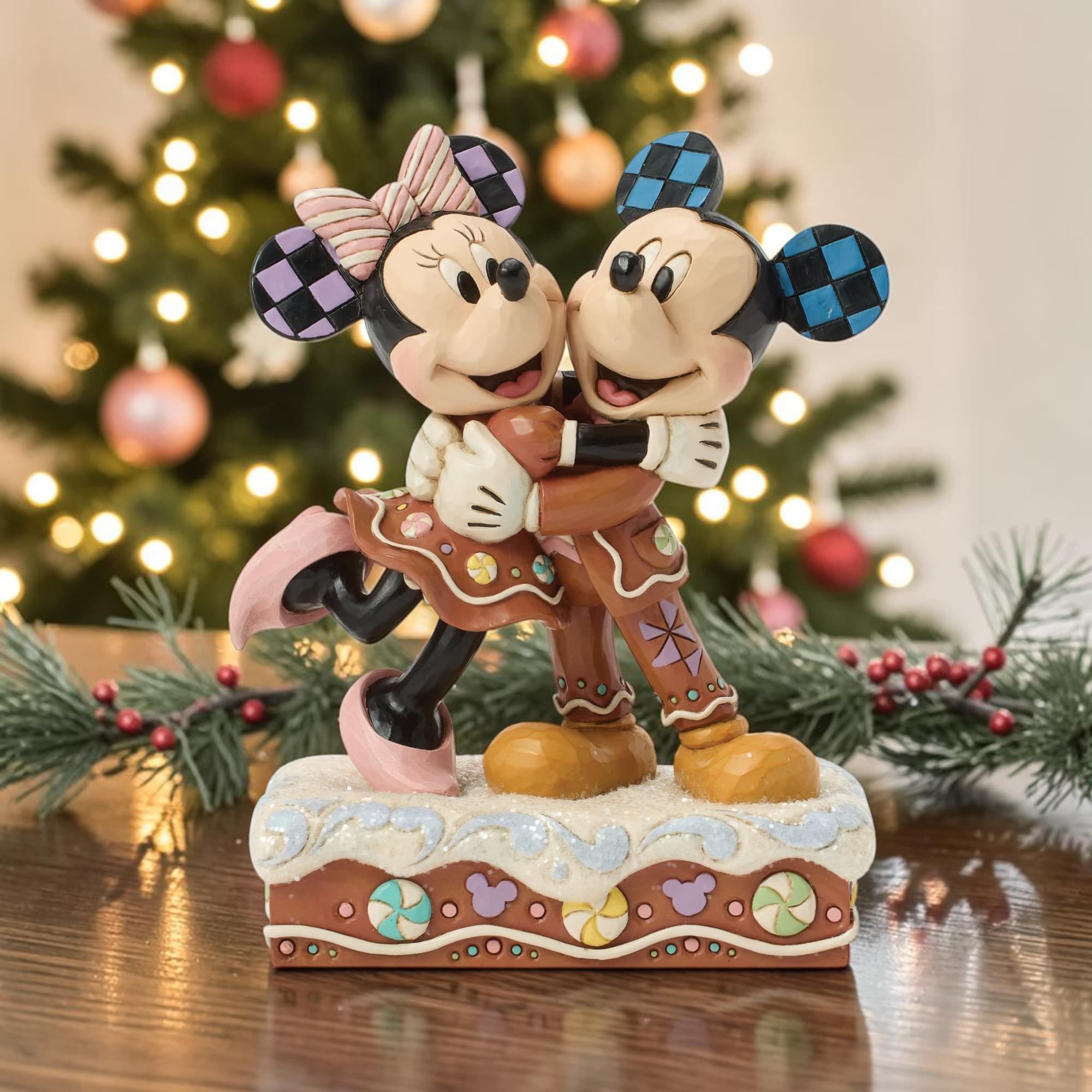 Mickey and Minnie Gingerbread ミッキー アンド ミニー ジンジャー