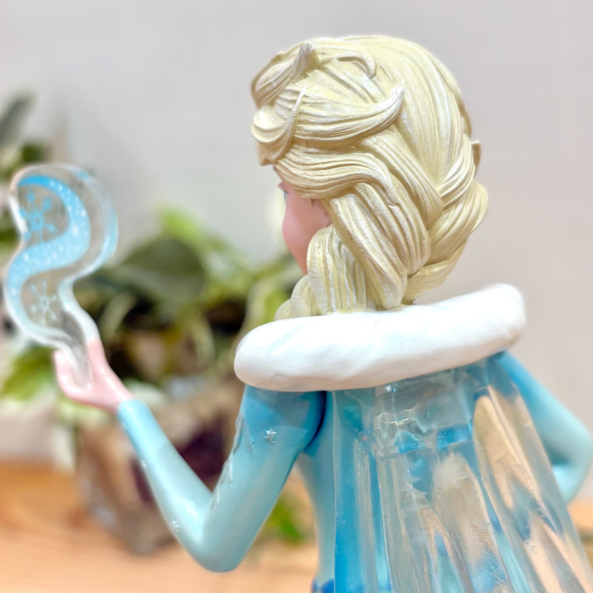 Elsa and Olaf Seasonal エルフ アンド オラフ シーズナル (アナと雪の