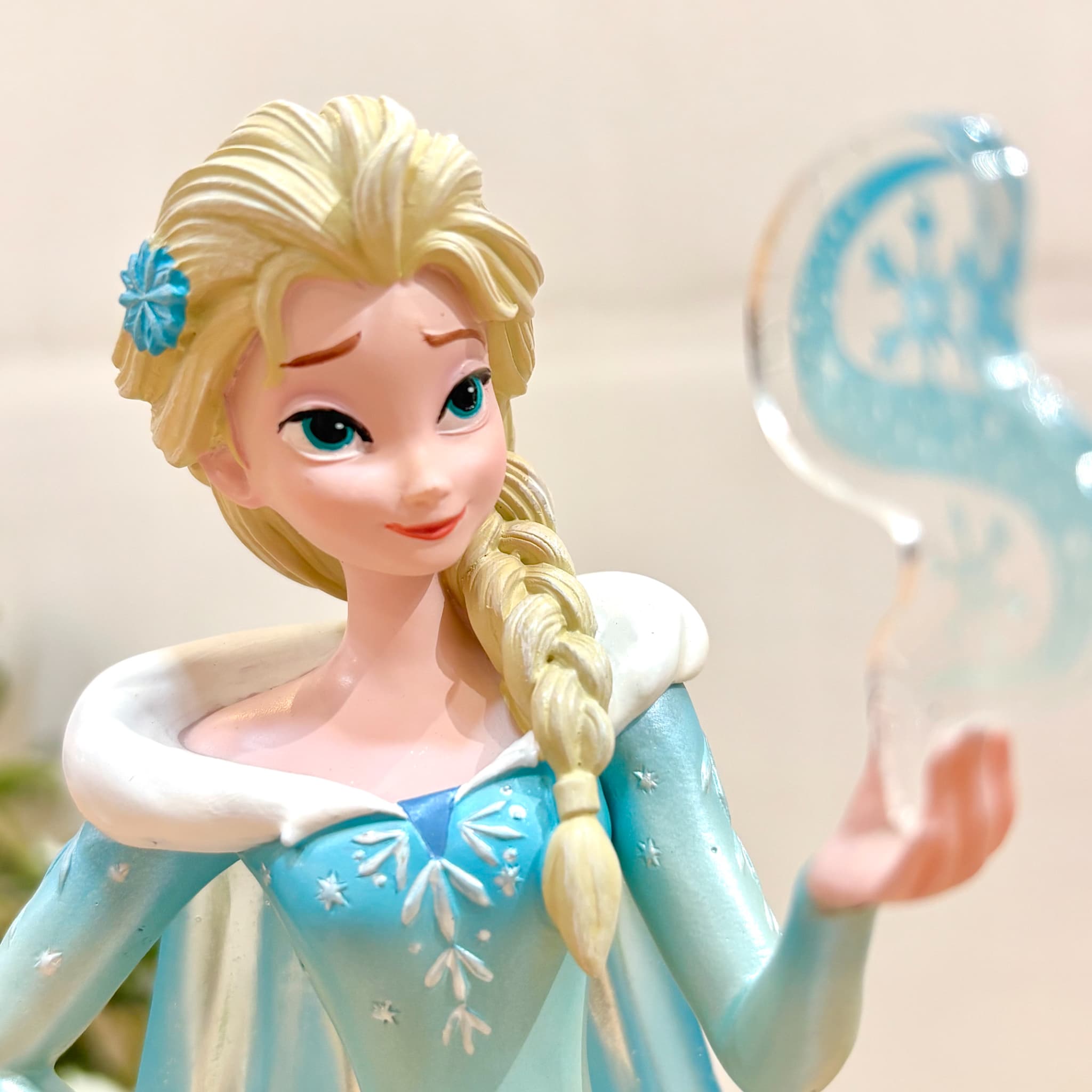Elsa and Olaf Seasonal エルフ アンド オラフ シーズナル (アナと雪の