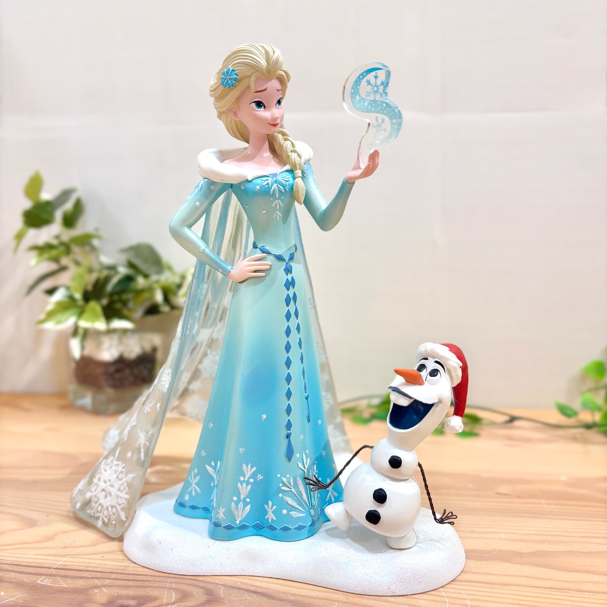 Elsa and Olaf Seasonal エルフ アンド オラフ シーズナル (アナと雪の