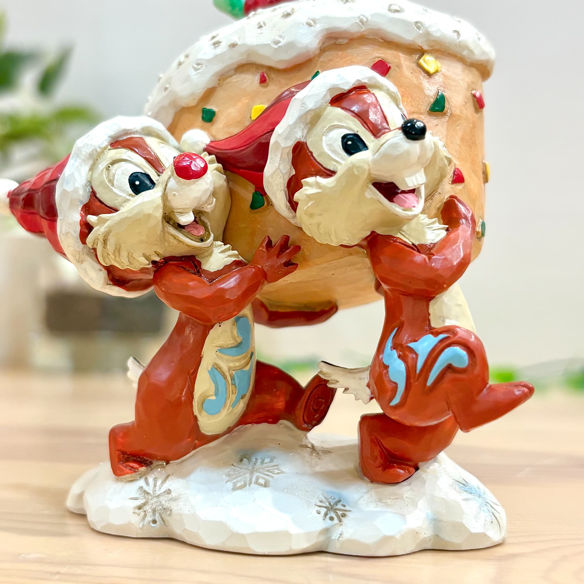 Chip and Dale Fruit Cake チップ アンド デール フルーツケーキ
