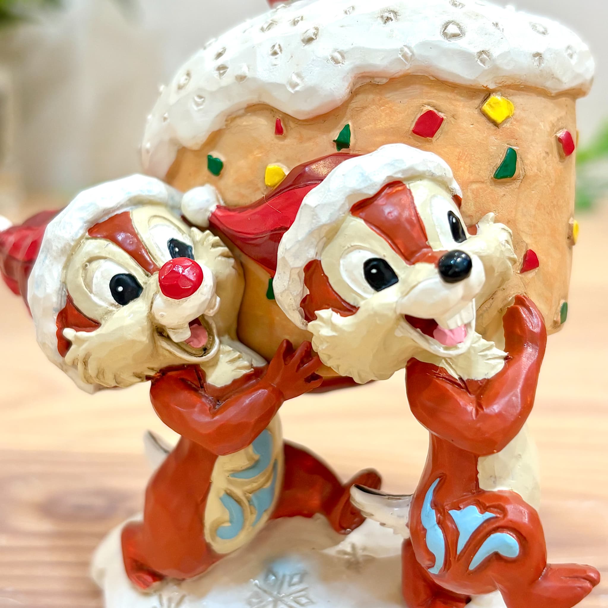 Chip and Dale Fruit Cake チップ アンド デール フルーツケーキ